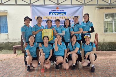 Trường Mẫu giáo Vĩnh Bình Bắc tham gia thi đấu giải Bóng chuyền hơi chào mừng ngày nhà giáo Việt Nam 20/11.