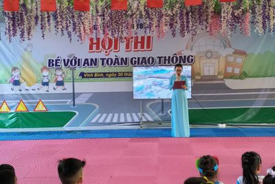 TRƯỜNG MẪU GIÁO VĨNH BÌNH BẮC TỔ CHỨC HỘI THI “BÉ VỚI AN TOÀN GIAO THÔNG”